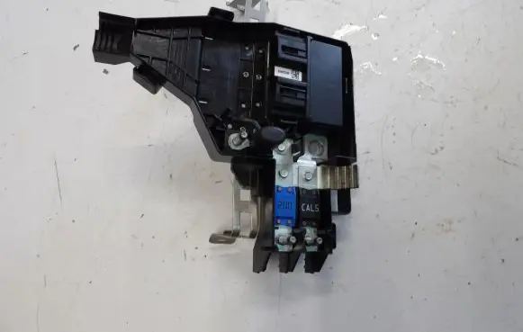 Renault Duster II Positive wiring loom 241148233R
