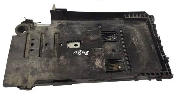 Ford Mondeo MK IV Battery tray 6G9110723A