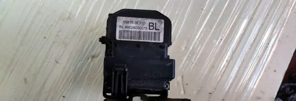 KIA Sorento ABS Pump 589103E310
