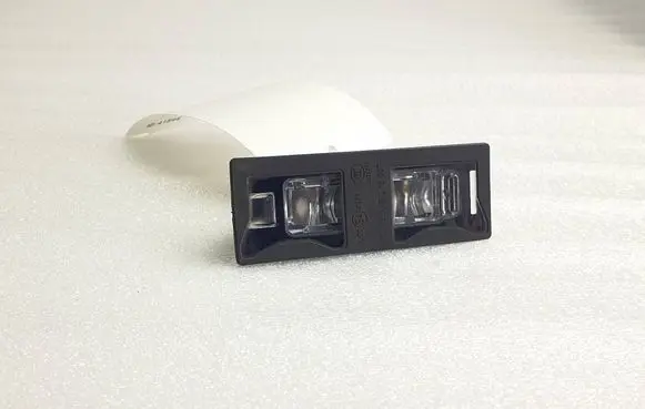 Audi Q2 - Number plate light 8W6943021A A095714