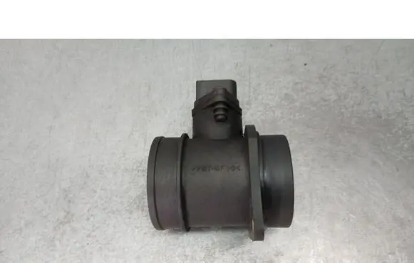 Volkswagen Bora Mass air flow meter 