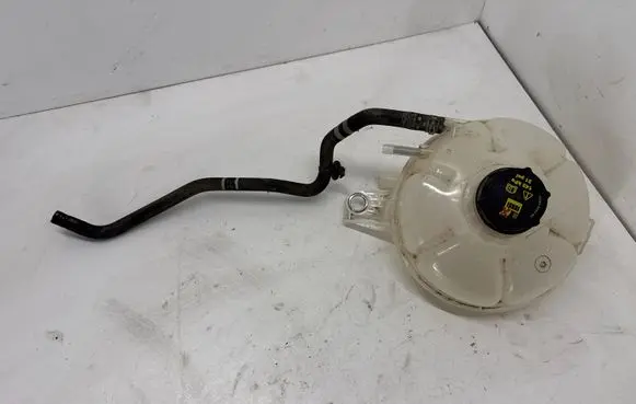Ford Escape IV Coolant expansion tank/reservoir LX618A080GC LX6Z8A080A