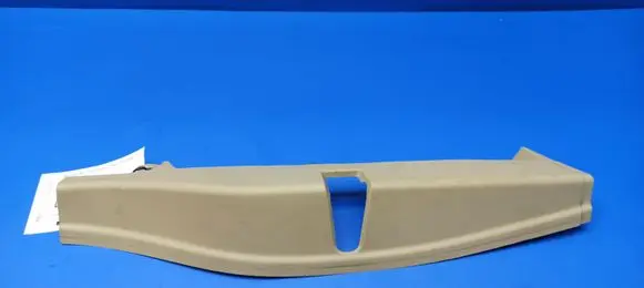 Mercedes-Benz S W221 Other front door trim element A2217280256 IBS15709000