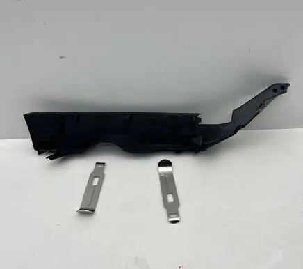 Volvo XC60 Headlight/headlamp mounting bracket 31468712 10600011520
