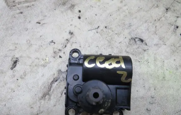KIA Ceed A/C air flow flap actuator/motor D332-ATBAA