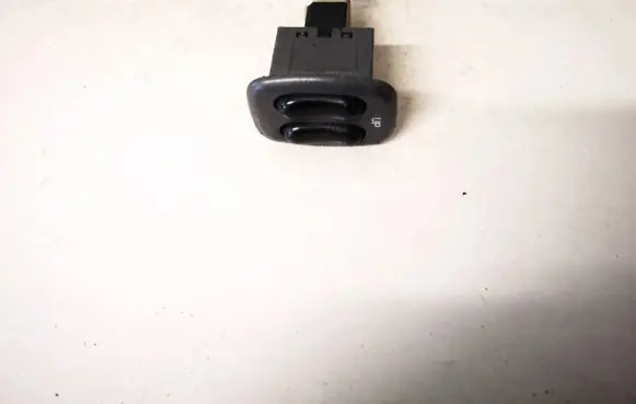 Hyundai Atos Classic Electric window control switch 9357002000