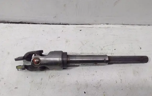 Toyota Corolla Verso AR10 Steering column universal joint