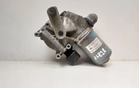 Ford C-MAX II Wiper motor 5272F W16333