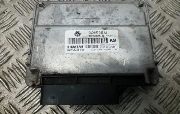 Volkswagen Touareg I Gearbox control unit/module 0AD927755AJ 5WP22084