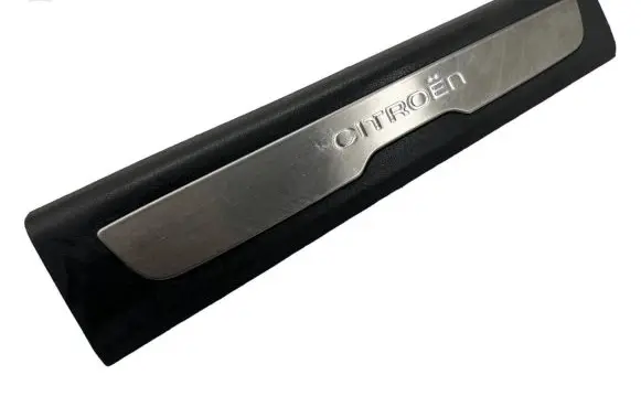 Citroen C4 II Picasso Front sill trim cover 9677703377