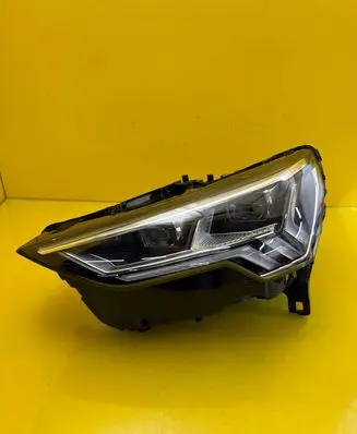 Audi RS Q3 Headlight/headlamp 83A941035