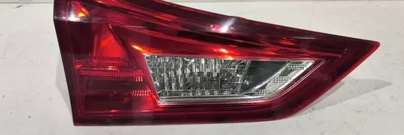 Toyota Auris E180 Tailgate rear/tail lights