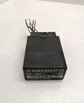 Mercedes-Benz Vito Viano W638 Other relay 05999673 A0225450732