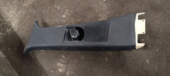 BMW X5 E53 (B) pillar trim (top) 51438203871