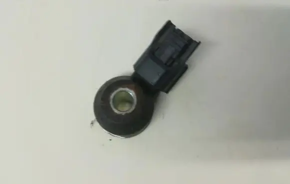 Detonation knock sensor