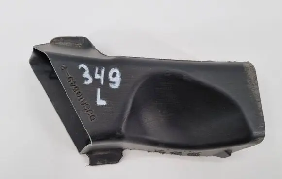 Dodge Challenger Brake cooling air channel/duct DUC8105492