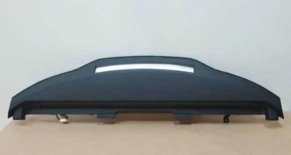 Maserati Ghibli Third/center stoplight 06700193920