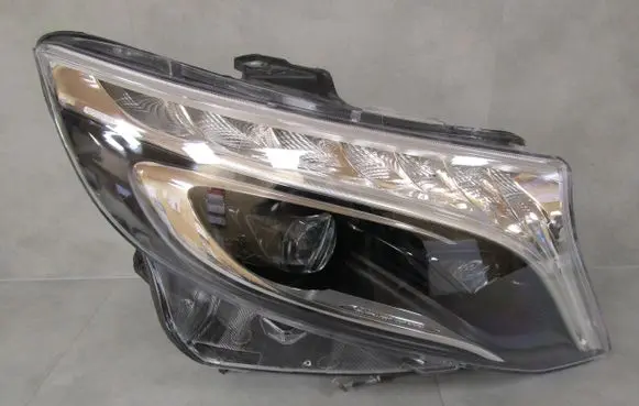Mercedes-Benz V Class W447 Headlight/headlamp A4479061501 1EX01128482 00113866