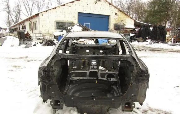 Jaguar XE Rear bodywork 6897