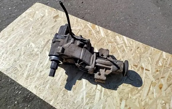 Suzuki SX4 Gearbox transfer box case 2927180J00