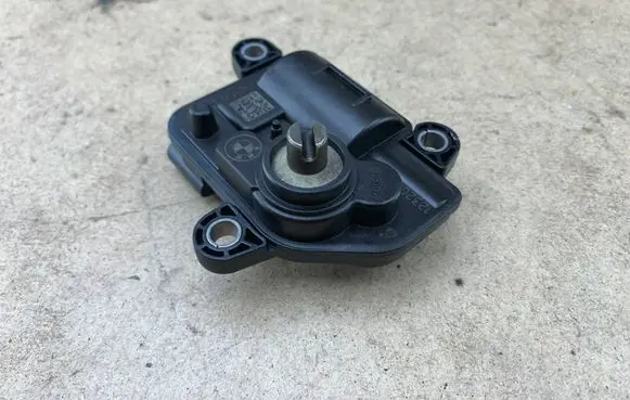 BMW 3 F30 F35 F31 Exhaust pressure sensor 7620322 762032203 18308632154