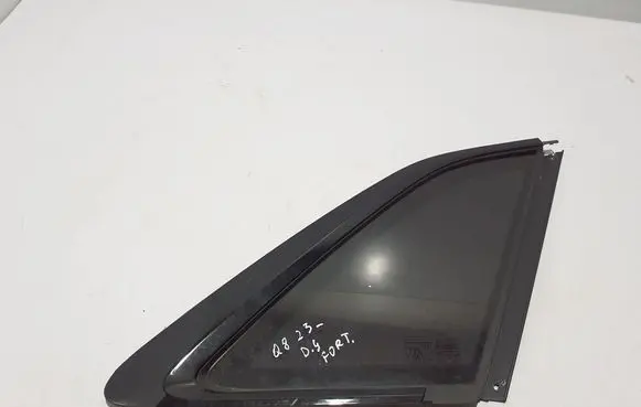Audi Q8 Rear side window 4M8845298AB