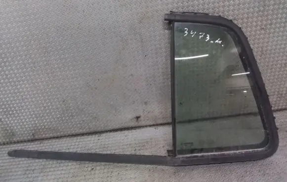 Renault Thalia II Rear vent window glass 