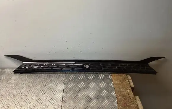 KIA EV6 Front bumper upper radiator grill 86351CV210
