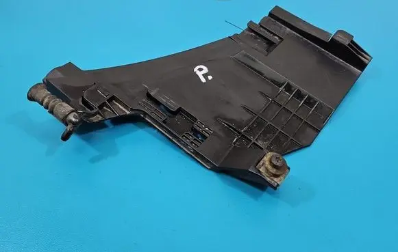 Audi A5 8T 8F Headlight/headlamp mounting bracket 89392979 IMPRK1572101
