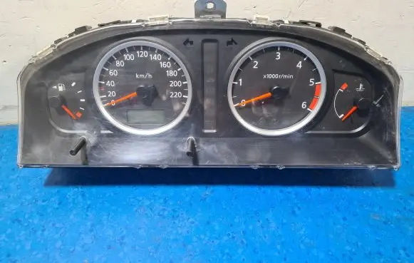Nissan Almera Tino Speedometer (instrument cluster) BN771
