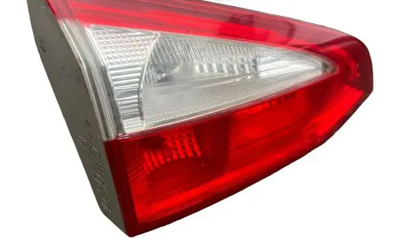 Ford Focus Tailgate rear/tail lights BM5113A603D BM5113A603B