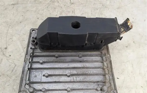 Ford Fiesta Engine control unit/module 4S6F-10849-EA