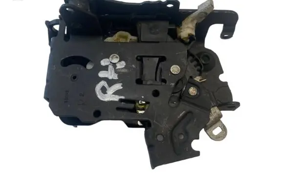 Land Rover Range Rover L322 Front door lock