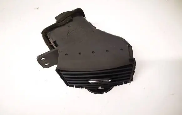 Toyota Corolla Verso AR10 Dash center air vent grill 5565064010