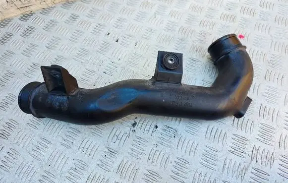 Alfa Romeo Mito Intercooler hose/pipe B10022 T682 B20045