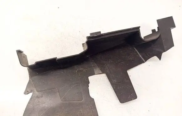 Skoda Superb B5 (3U) Air intake duct part 3U0121284A