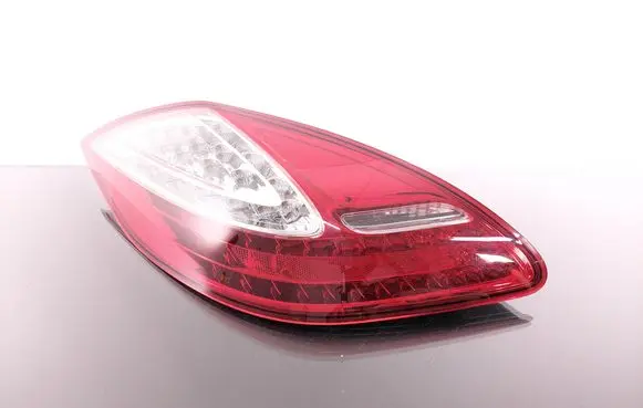 Rear/tail lights