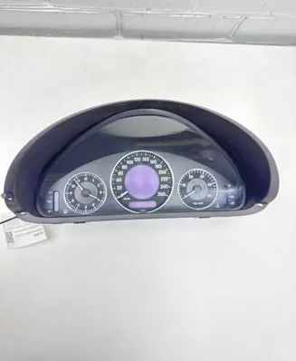 Mercedes-Benz CLK A209 C209 Speedometer (instrument cluster) A2095404211