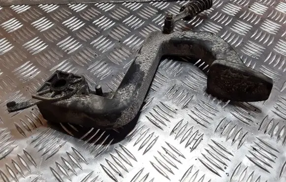 Clutch pedal