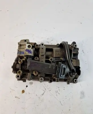 Volkswagen PASSAT B6 Oil pump 03G115169L