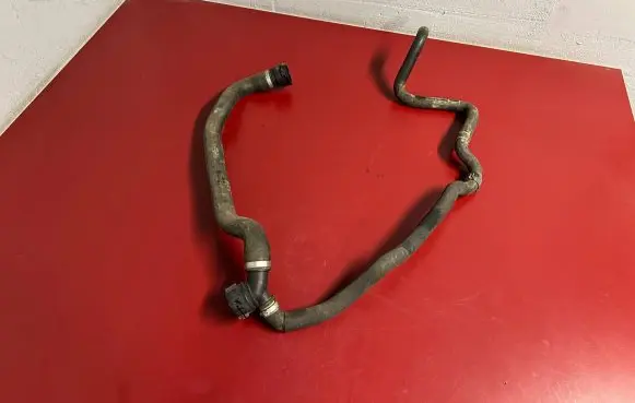 BMW X1 F48 F49 Engine coolant pipe/hose 7617363 17127617363