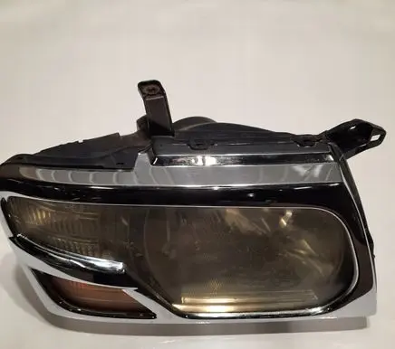 Mitsubishi Pajero Headlights/headlamps set 
