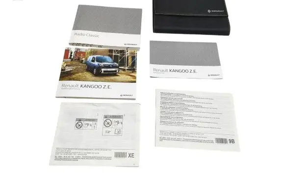 Renault Kangoo II Owners service history hand book 