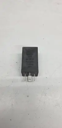 Audi A6 S6 C5 4B Other relay 4D0907131 D11301
