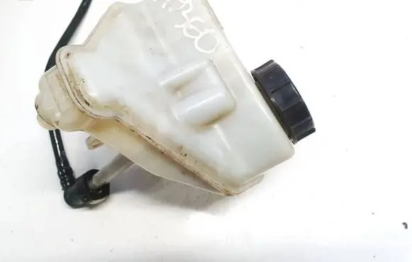 Land Rover Freelander 2 - LR2 Brake fluid reservoir 03350885571 033508-85571