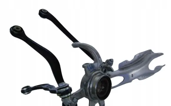 Rear wheel hub spindle/knuckle