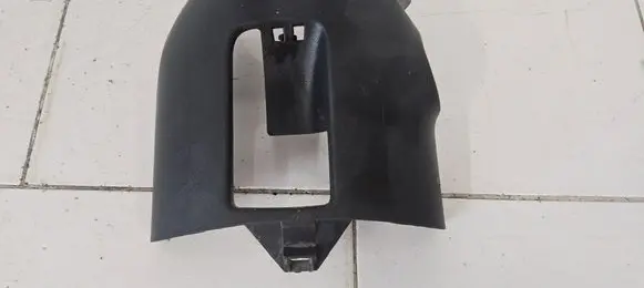 Renault Trafic II (X83) Steering wheel column trim 8200139432 91167766 R6136S501