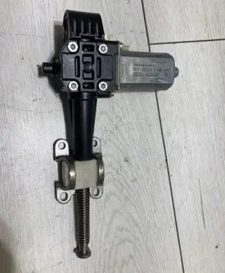 Seat adjustment motor
