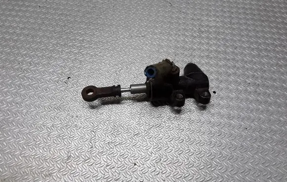 Volkswagen Transporter - Caravelle T4 Clutch master cylinder 