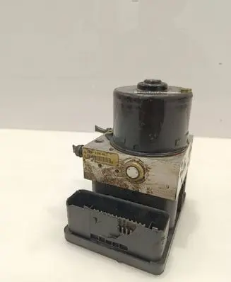 BMW 3 E46 ABS Pump 6759047 00008744E1 10096008113